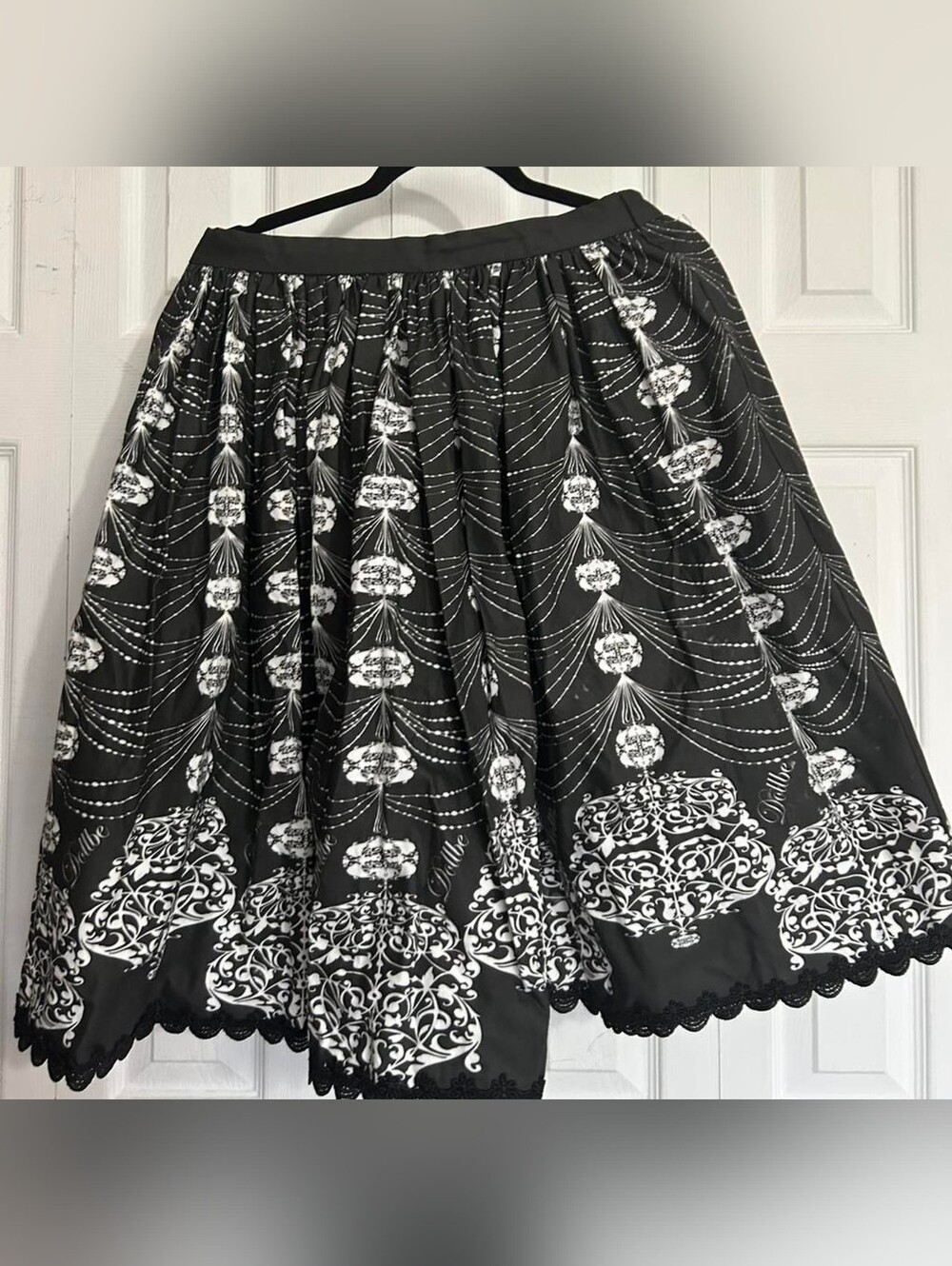 Dollbe Gothic Lolita Skirt